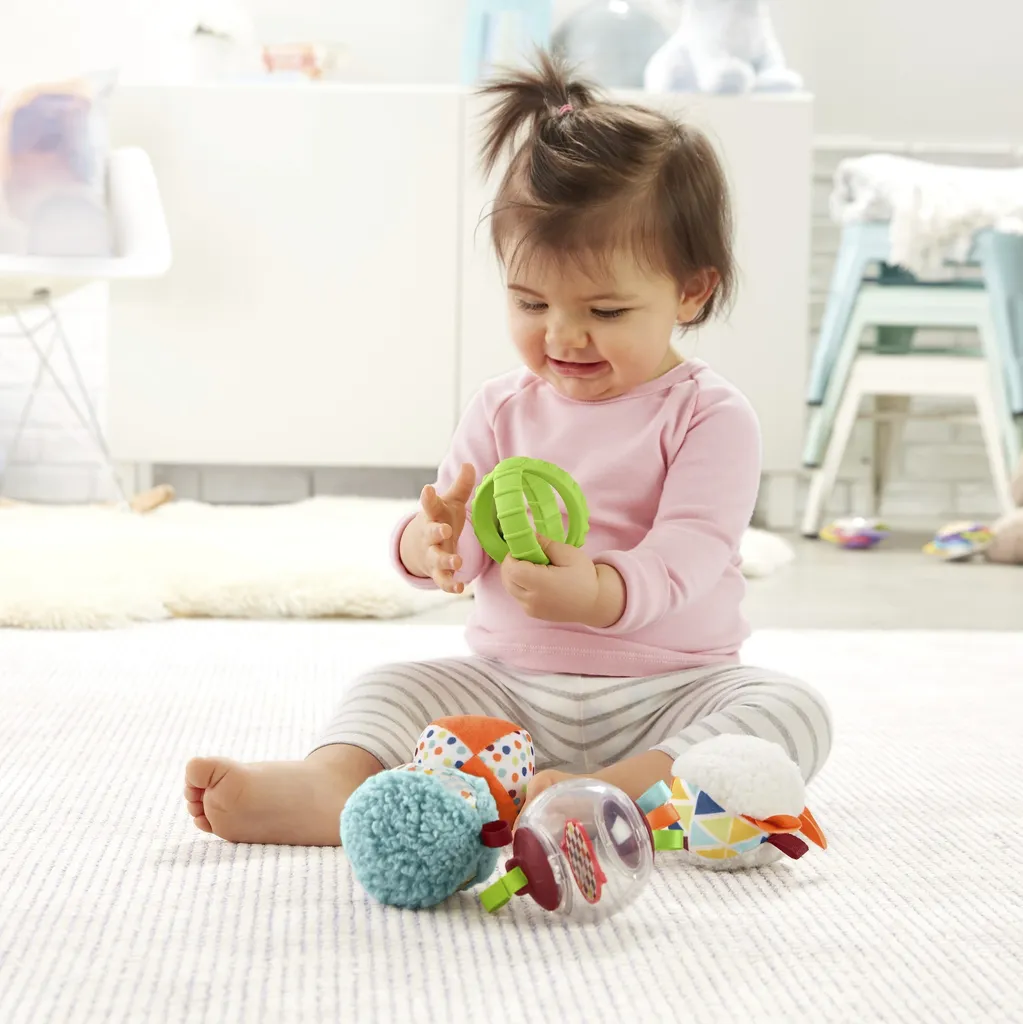 Jouet sensoriel bébé avec 5 découvertes : textures, sons et odeur vanille - 4