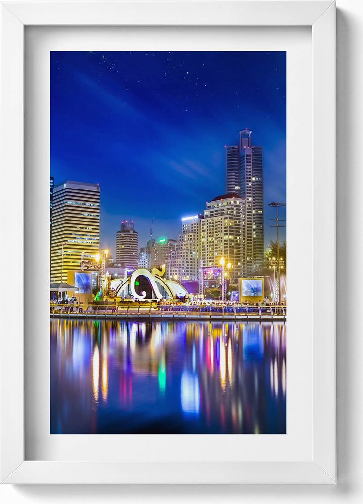 Eine Stadt voller Farben– Wandbild mit Rahmen – Gerahmtes Bild – Wanddekoration – 20x30 cm – Weiß