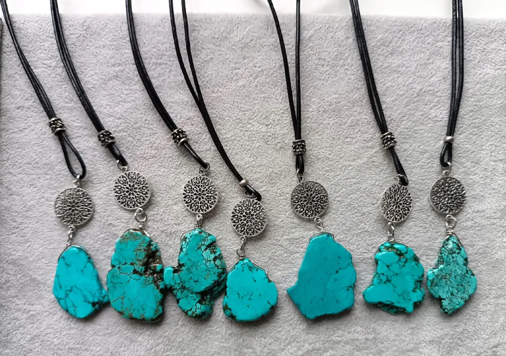 Collier long howlite bleue turquoise avec chaîne réglable de 80cm max - 6