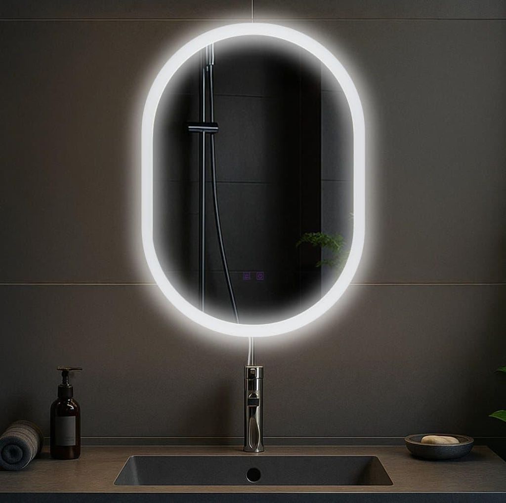 Beleuchteter Badezimmerspiegel - Wandspiegel - Antikondensationsfunktion und LED spritzwassergeschützt IP44