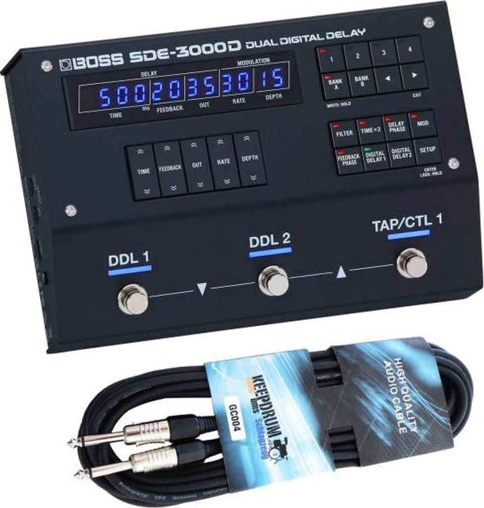 Boss SDE-3000 Dual Digital Delay Effekt mit Kabel