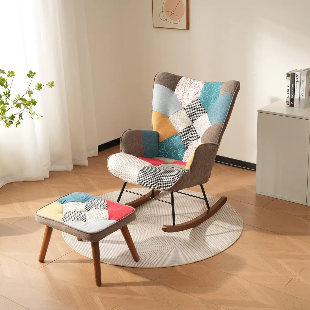 Fauteuil de détente ergonomique en bois et fer avec repose-pieds doux