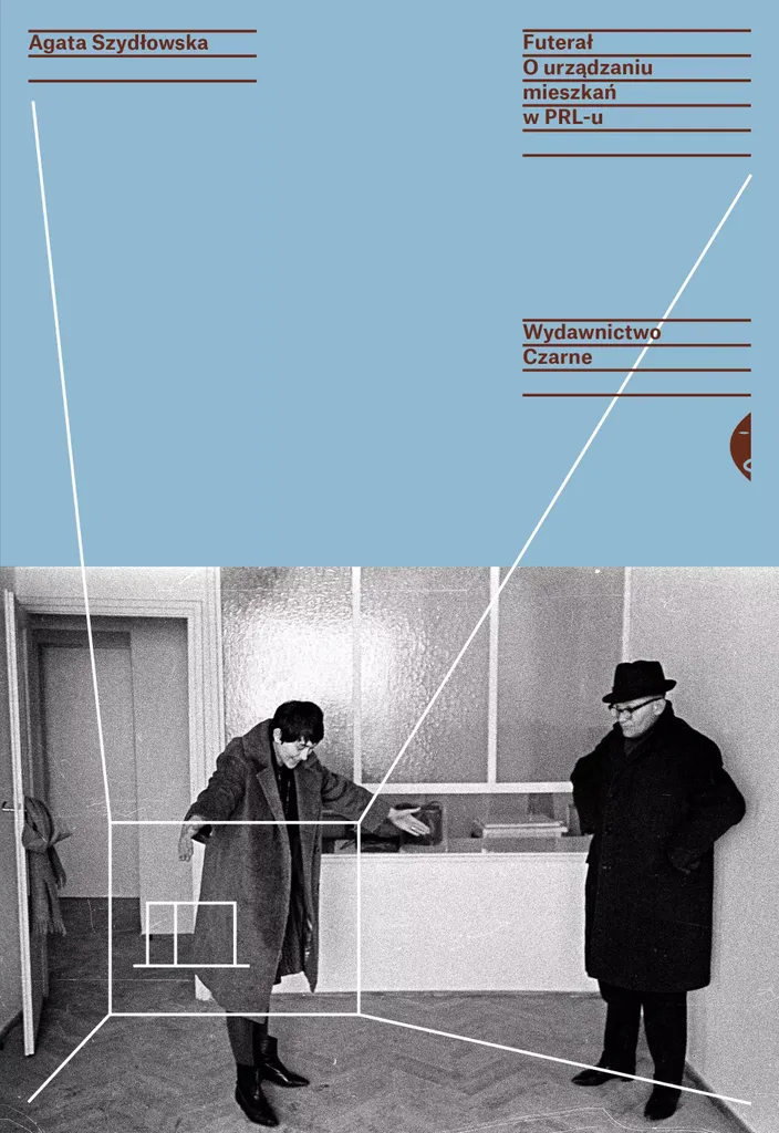 Documenter l'Habitation en Pologne sous la PRL avec le Livre Futerał Art