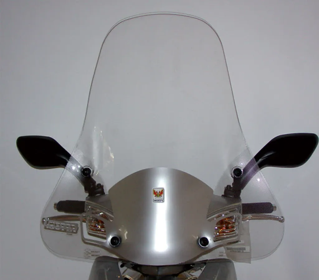 Pare-brise ISOTTA 670x700 mm : fini les turbulences sur votre SYM