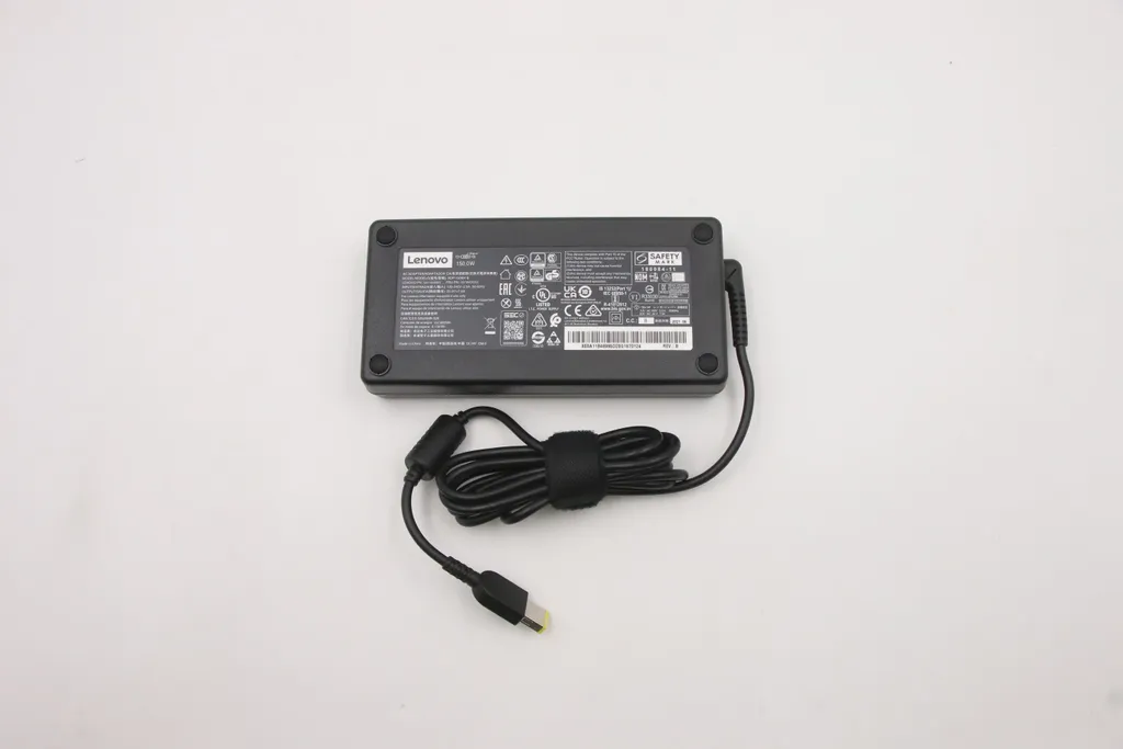 Bloc d'alimentation Lenovo 150W 5A10V03253 avec connecteur Slim Tip