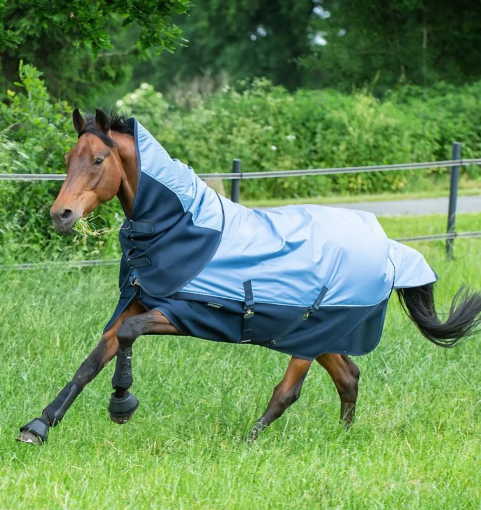 Couverture d'extérieur imperméable 145cm - Busse 3D AIR RAIN respirante