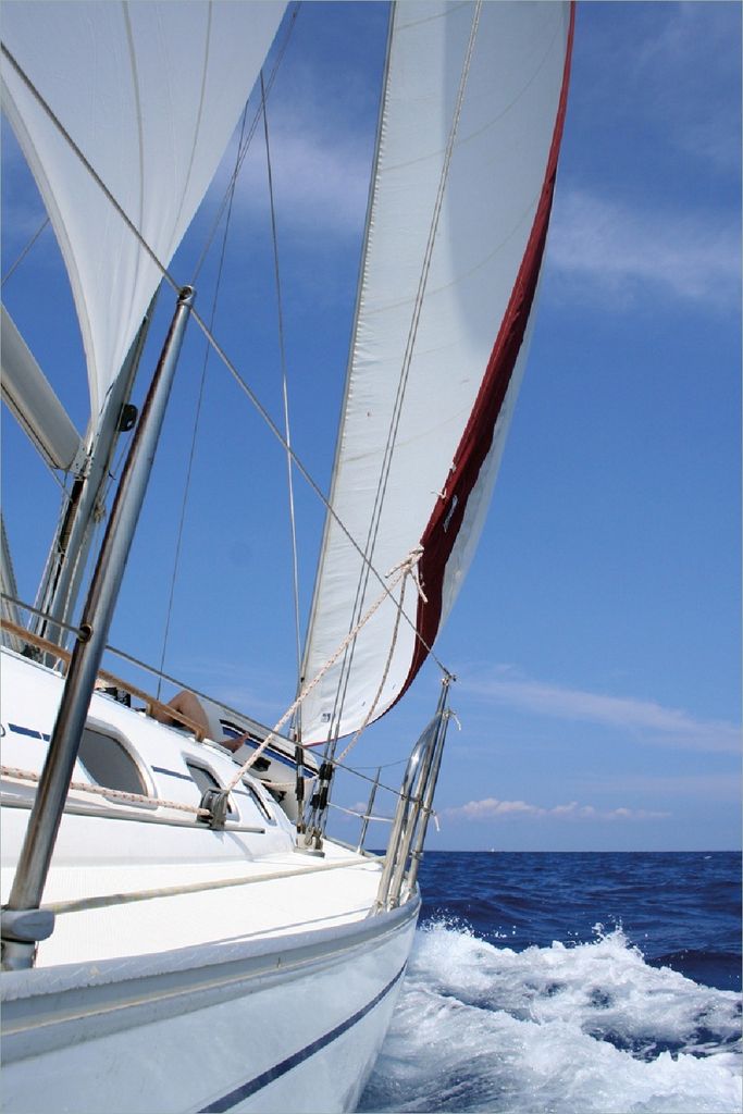 Wallario Poster - Segelboot on Tour, Kunstdruck Größe: 61 x 91,50 cm