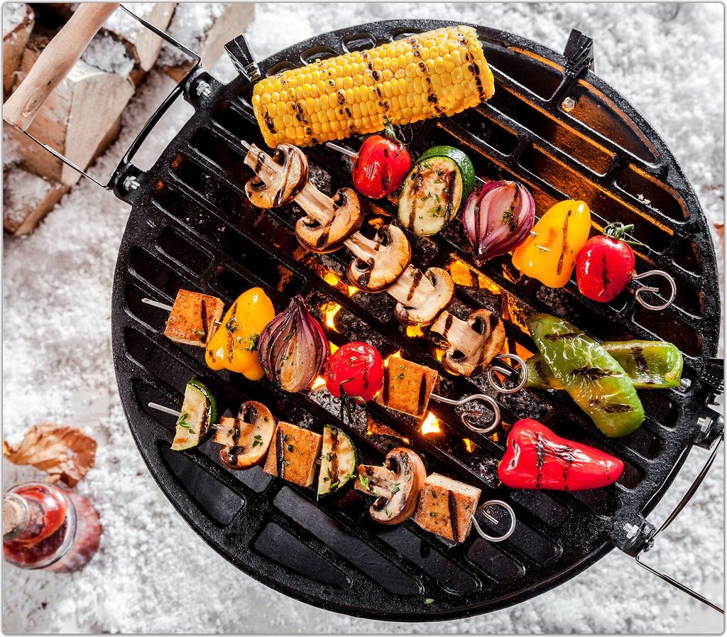 Spritzschutz Herdabdeckplatte Schneidebrett aus Glas Buntes Gemüse auf Grill 1-Teilig (60x52cm)