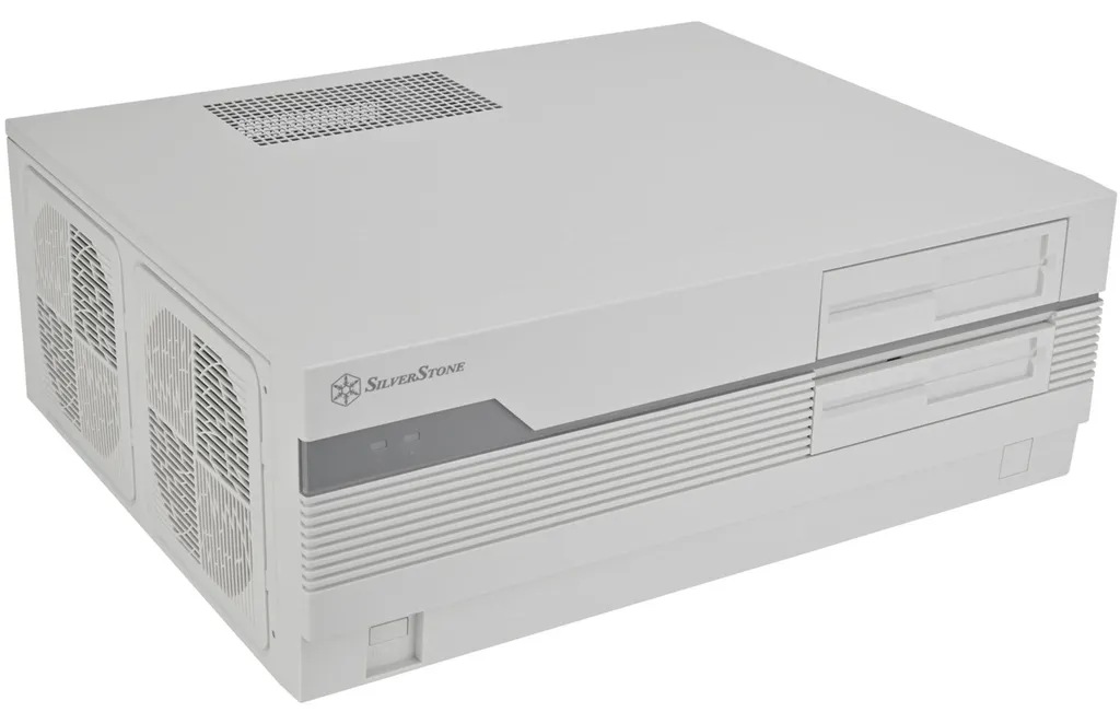 Boîtier SilverStone FLP01 Blanc : Solution Gain de Place pour PC ATX Puissant