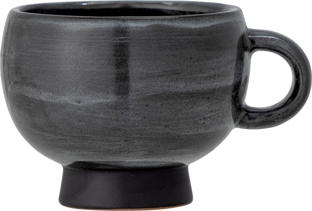 Tasse 'Emilo' in grau aus Steingut mit Henkel von Bloomingville