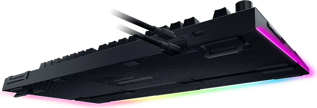 Razer BlackWidow V4 Pro avec Éclairage Chroma RGB et Commandes Multimédia