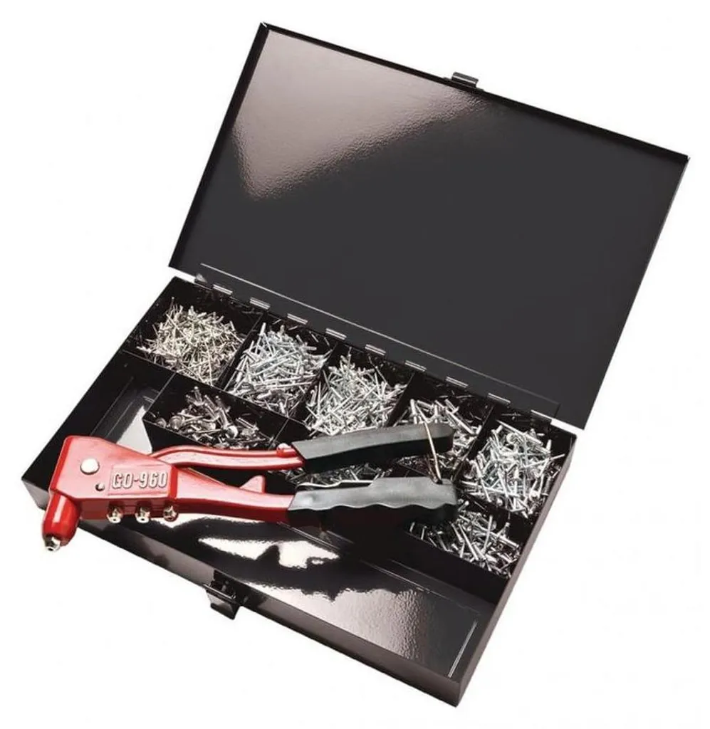 Fixation Durable Sans Effort : Pince et 430 Rivets Multiserrage GO960