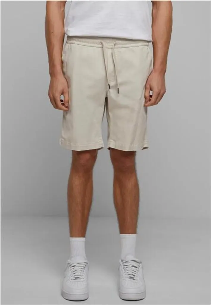 Jogging Urban Classics XL : fini les pantalons serrés grâce au sergé