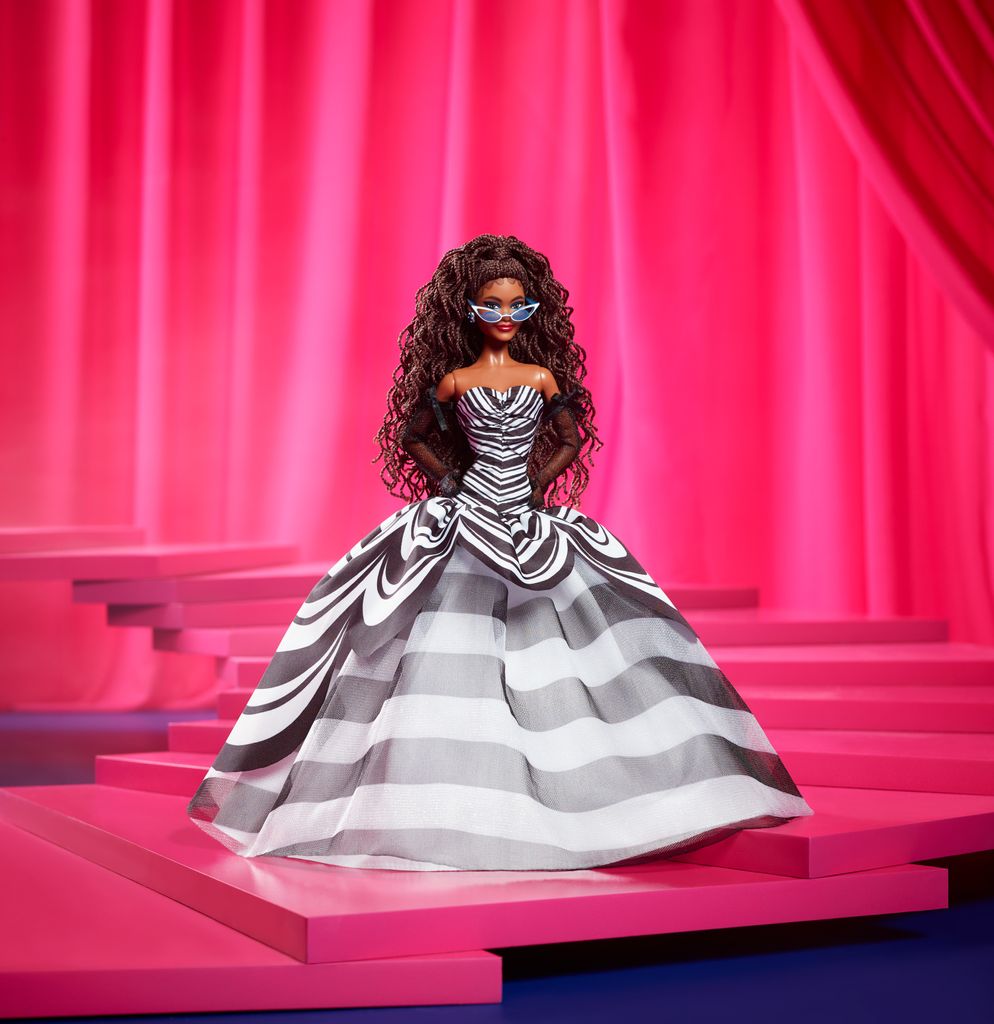 Barbie Signature Puppe 65th Anniversary Brunette Produktbild 14