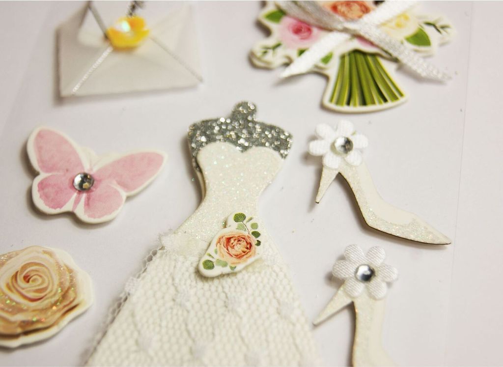 Aufkleber mit Glitzerrelief - Hochzeit in Weiß