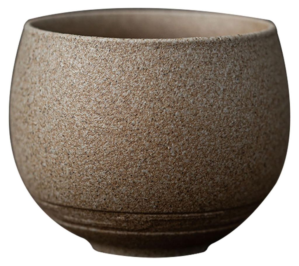 Handgefertigte Teetasse aus Steingut im japanischen Wabi-Stil mit einzigartiger, leicht unregelmäßiger Textur – ideal als Kaffee- oder Dessertt...