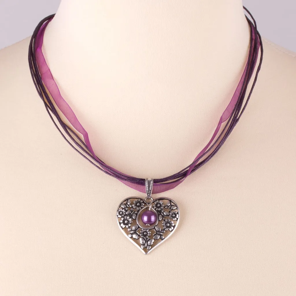 Trend Alert: Collana Lusana Cuore - Gioiello Folk per Look Moderni