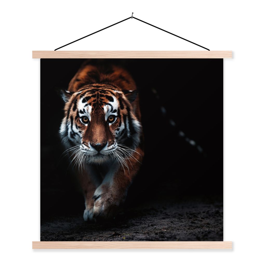 MuchoWow Textilposter Tiere - Tiger - Schwarz - Wild - Porträt 60x60 cm mit holzfarbenen Rahmen - Wanddekoration