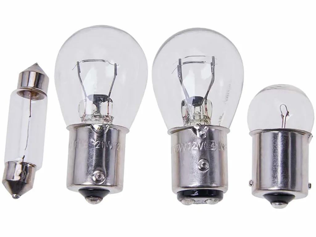 Set Viaggio FILMER 36517 Lampadine Auto 12V - Kit 4 Pezzi Universale