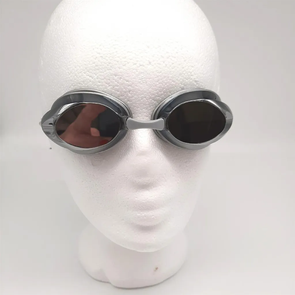 Lunettes de piscine argentées adultes avec traitement verres miroités