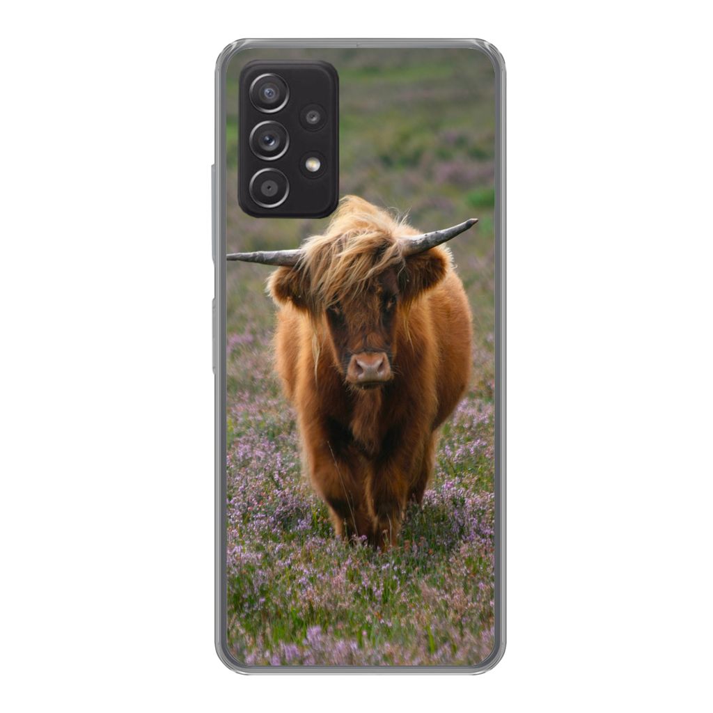 MuchoWow Handyhülle Schutzhülle Hülle für Samsung Galaxy A33 5G Schottische Hochlandbewohner - Heidelandschaft - Tiere Silikon Softcase Handy...