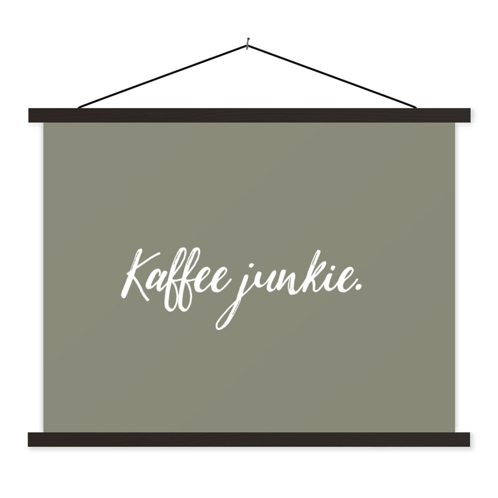 MuchoWow Textilposter Sprichwörter - Kaffee Junkie - Kaffee - Zitate 150x113 cm mit holzfarbenen Rahmen - Poster