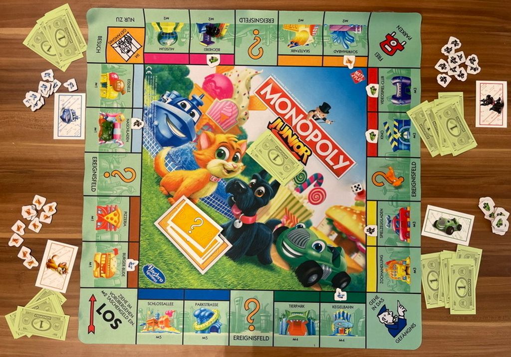 Hasbro Monopoly Spielmatte 61cm x 61cm Junior XL Brettspiel Produktbild 