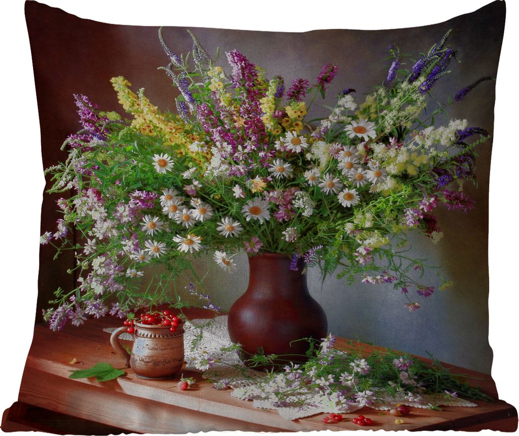 MuchoWow Outdoor Kissen - Blumen - Tisch - Stilleben - Blumenstrauß - Vase - 50x50 cm - Wetterfest - Lounge Kissen - Komfortabel - Kissen mit Bild
