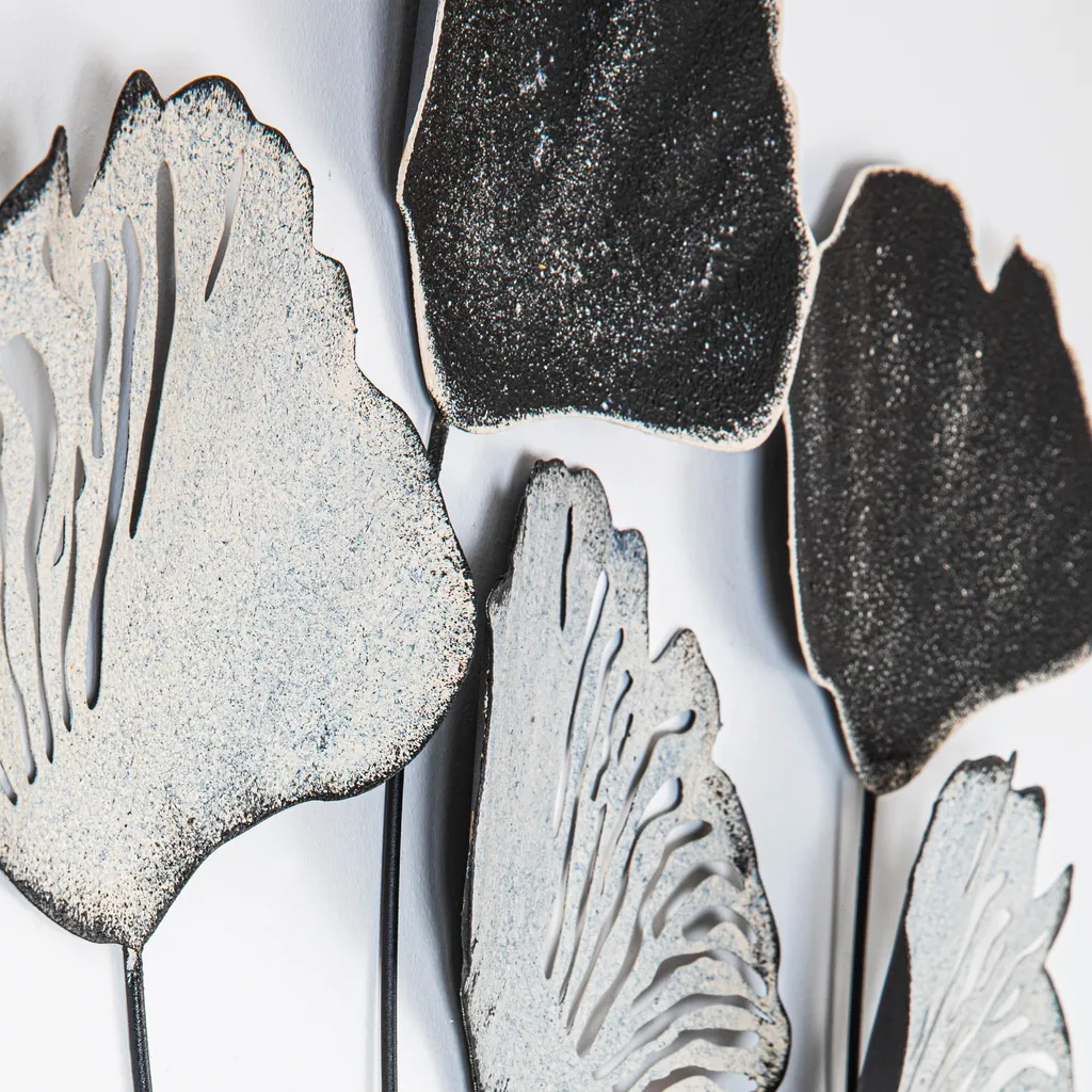 Objet Déco Mural en Métal pour une Ambiance Moderne et Colorée