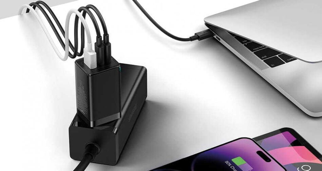 Wandladegerät Baseus GaN5 Pro 2xUSB-C + USB, 65W (schwarz) Produktbild 14