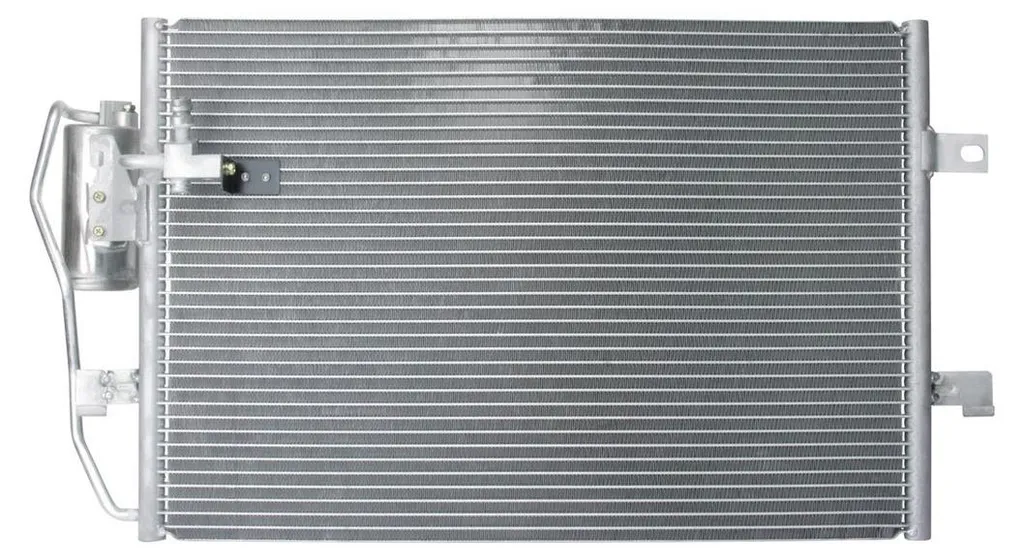 Condenseur de clim Mercedes Classe A pour entretien et réparation Bosch