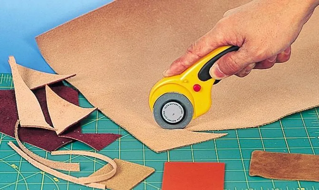 Cutter circulaire OLFA Deluxe pour découpe textile et patchwork pro - 4