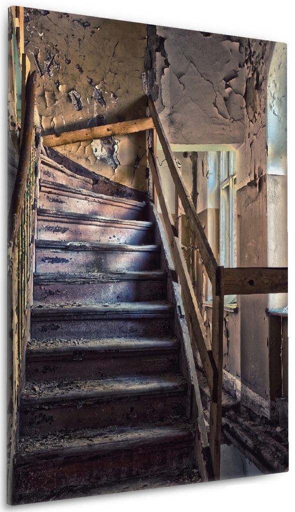 Wallario Premium Leinwandbild Treppe in einem alten Haus in Produktbild 