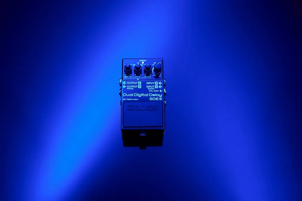BOSS SDE-3 Delay numérique double avec modulation et sorties stéréo - 3