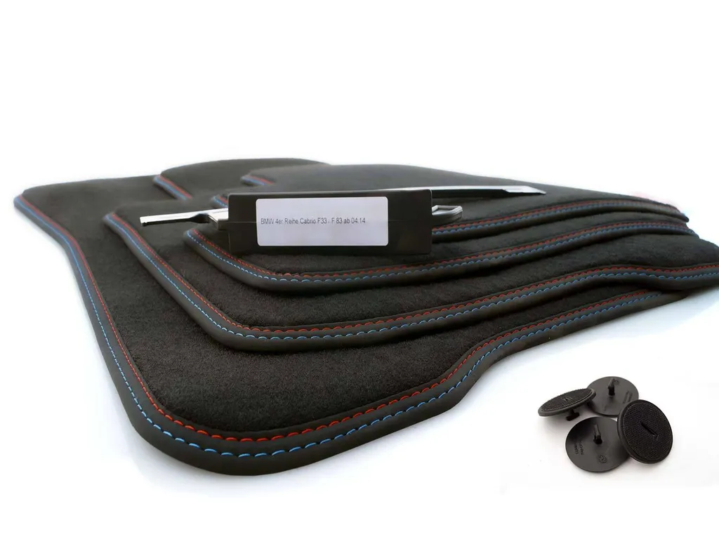 Tappetini adatti per BMW Serie 4 F33 F83 Tappetini auto di 4 pezzi velours nero doppia cucitura rosso blu