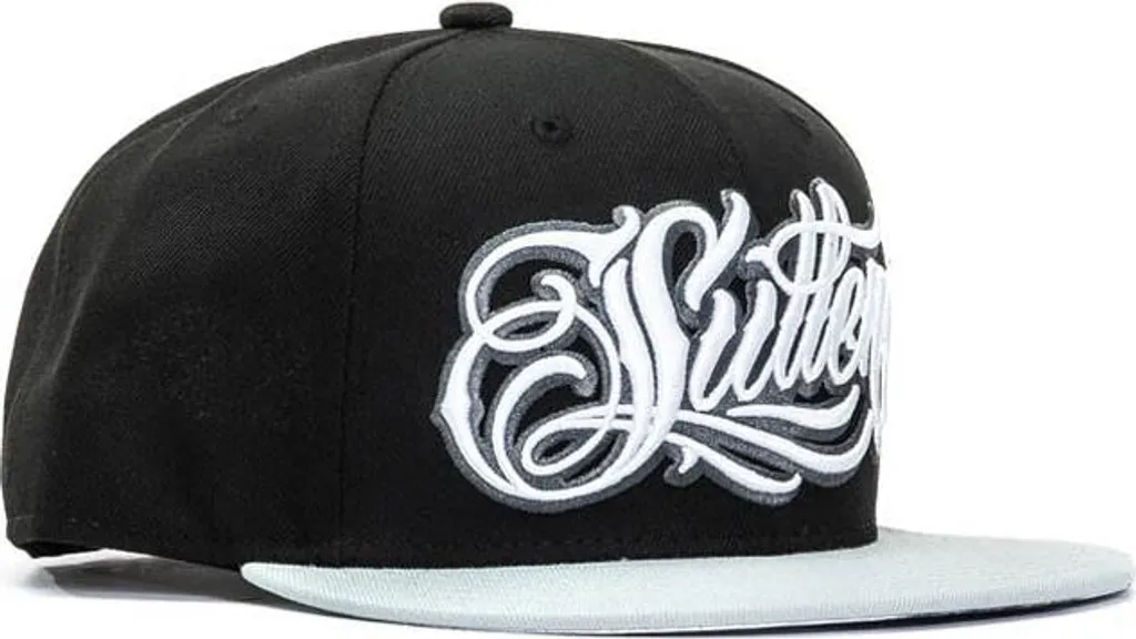 Cappellino Sullen Yo Tattoo Snapback - Il Must-Have dello Streetwear - 2