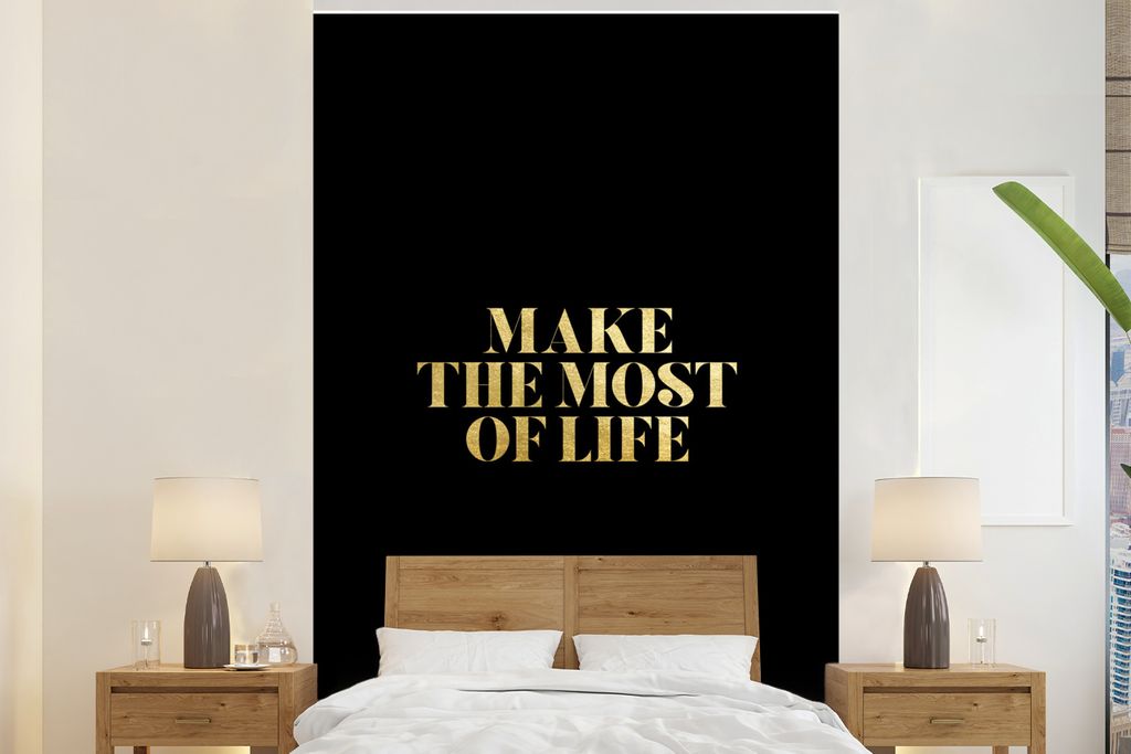 MuchoWow Fototapete für Wohnzimmer oder Schlafzimmer Wandtapete Vinyl Motivtapete Leben - Gold - Schwarz - Zitat - 160x240 cm - Vinyltapete