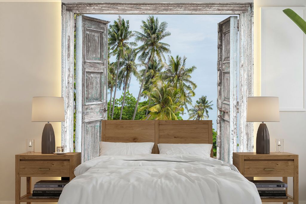 MuchoWow Fototapete für Wohnzimmer oder Schlafzimmer Wandtapete Vinyl Motivtapete Tropisch - Palme - Blick - Meer - 220x220 cm - Tapeten