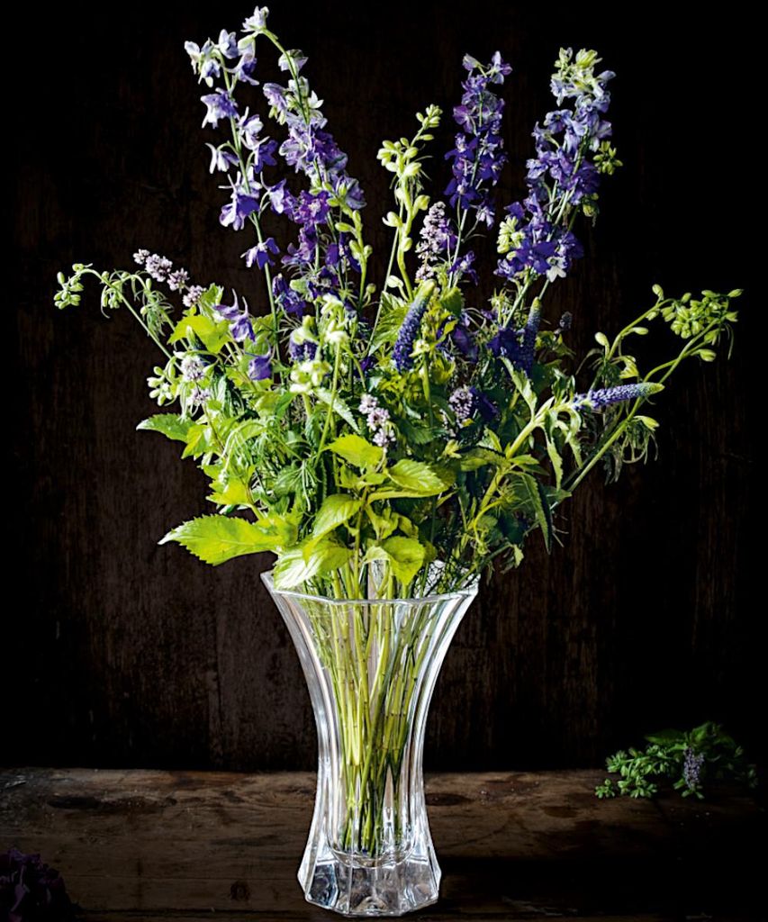Coloriage Vase à Fleurs Pour la Fête des Grands-mères - télécharger et imprimer gratuit sur