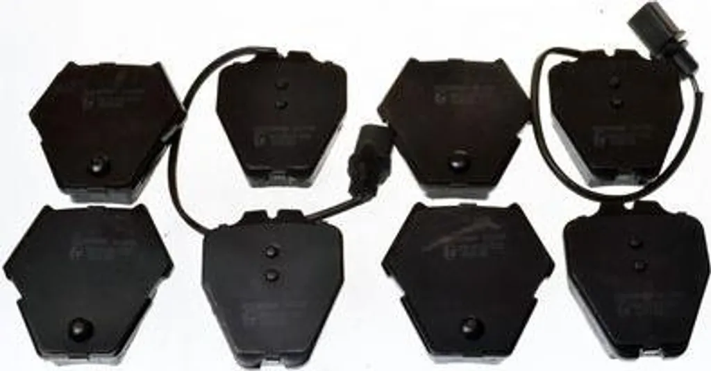 Plaquettes de frein DENCKERMANN B111045 pour A4 8D A6 4B et Passat 3B