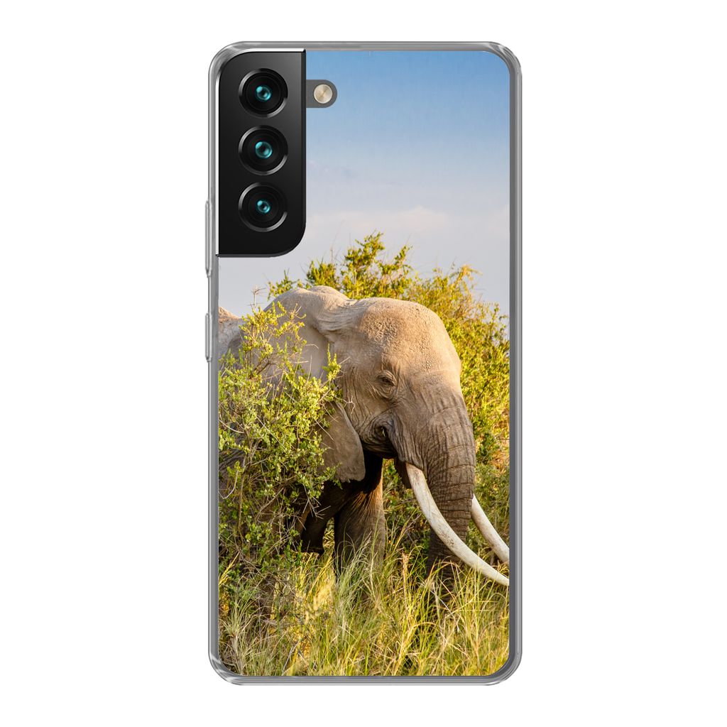 MuchoWow Handyhülle Schutzhülle Hülle für Samsung Galaxy S22 Elefant - Tiere - Gras - Grün - Berg Silikon Softcase Handy Hülle - Mobiltelef...