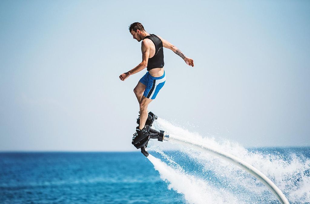 mydays Flyboard Ispra (25 min); Erlebnis verschenken oder selbst erleben; Gutschein für 1 Person(en)