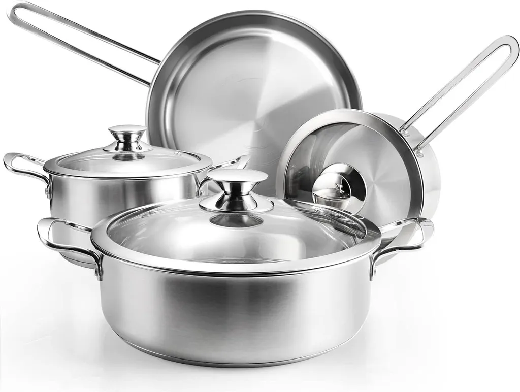Set de cuisine inox 7 pièces pour repas de famille et cuisson précise