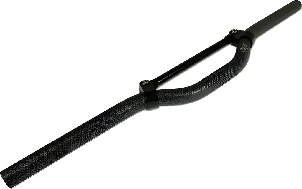 Guidon Downhill STR8 look carbone pour modifier votre poste de pilotage