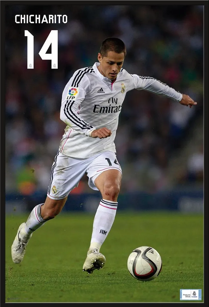 Affiche Chicharito Real Madrid protégée sous cadre vitre acrylique noir