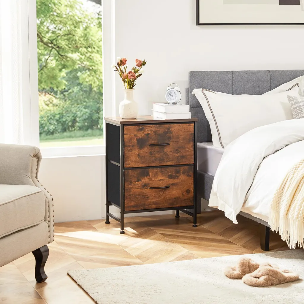 Solution rangement efficace : commode en tissu robuste anti-encombrement
