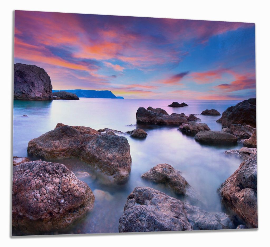 Wallario Herdabdeckplatte aus Glas, Größe 60 x 52 cm 1-teilig, Motiv Seelandschaft in blau und rot mit großen Felsen