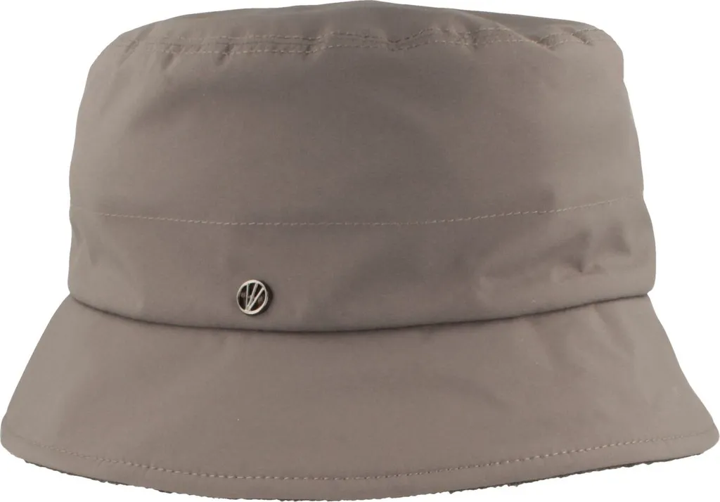 Cappello Tecnico Loevenich Pioggia: Efficienza e Design Regolabile
