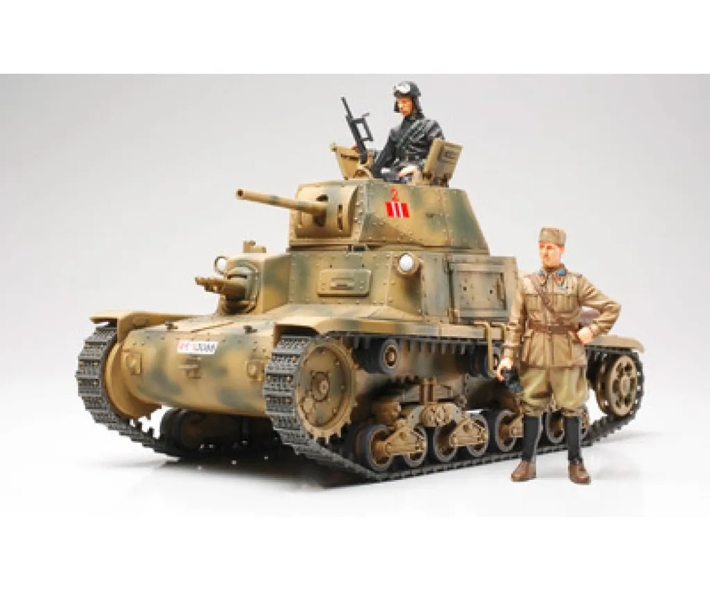 Char Italien M13/40 Tamiya 1:35 - Détails Authentiques et Chenilles Maillon