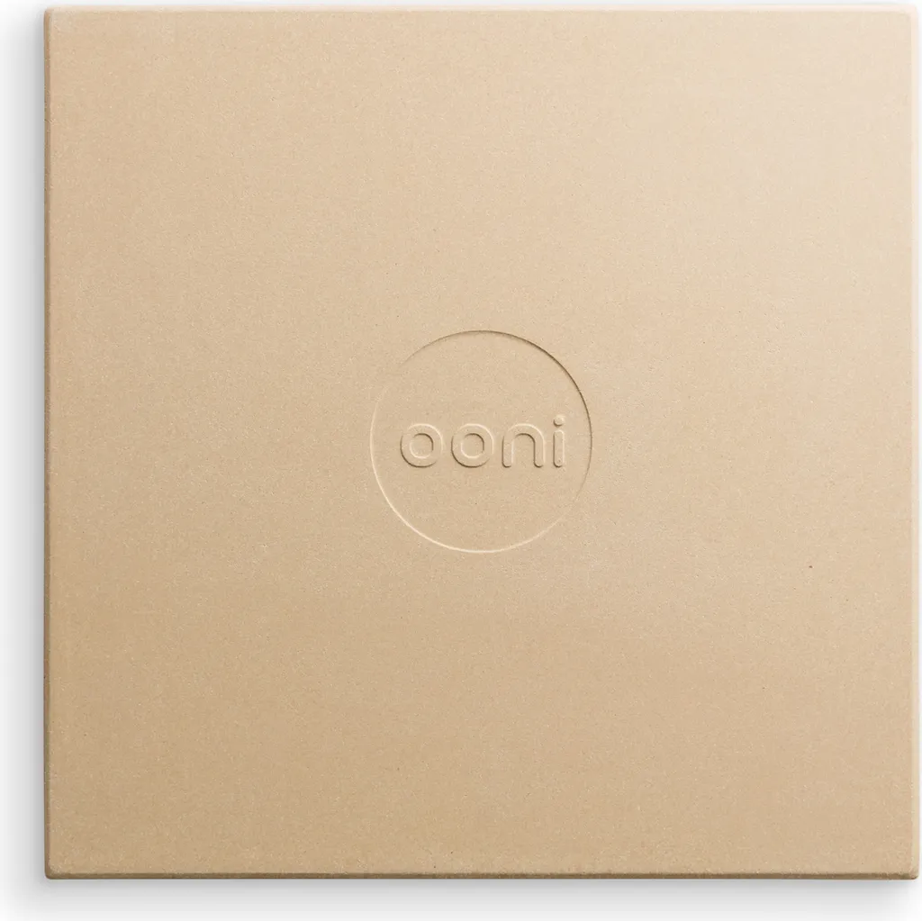 Plaque de cuisson Ooni 10 mm : l'accessoire idéal pour pizzas au four 12